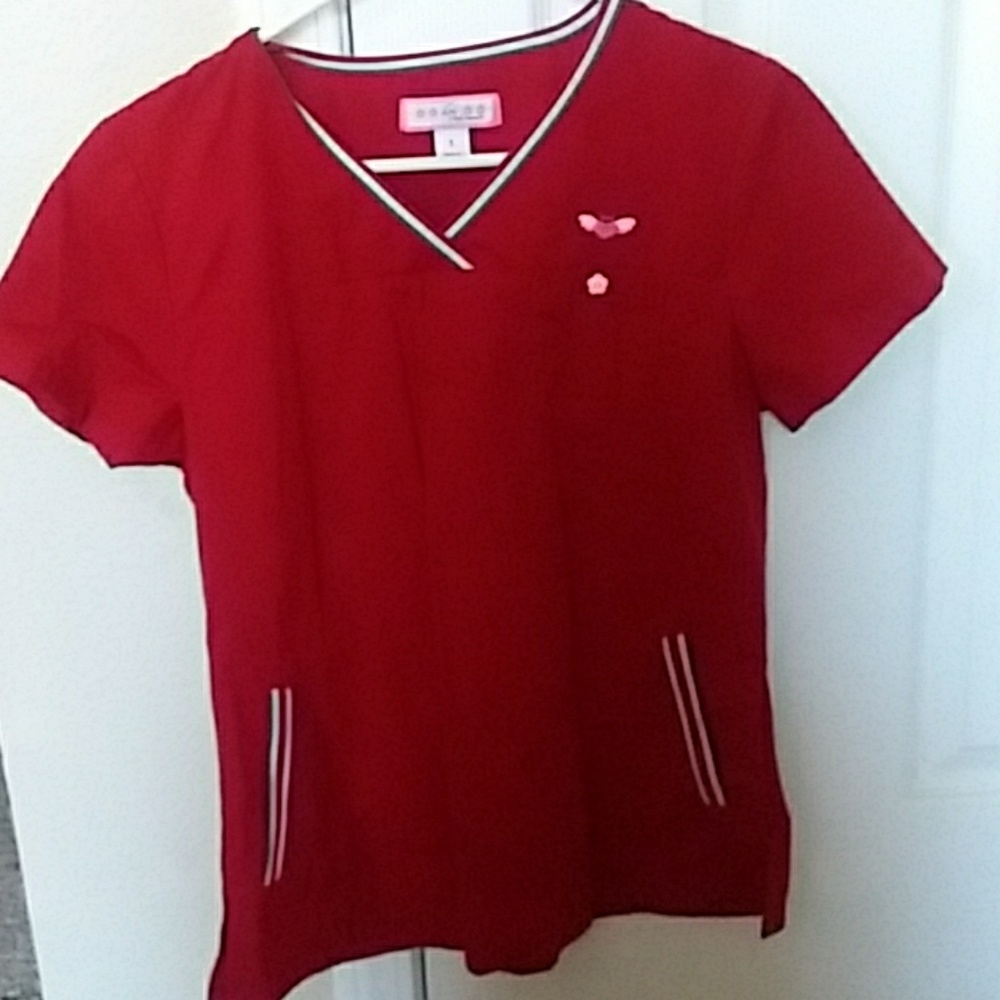 Scrub top